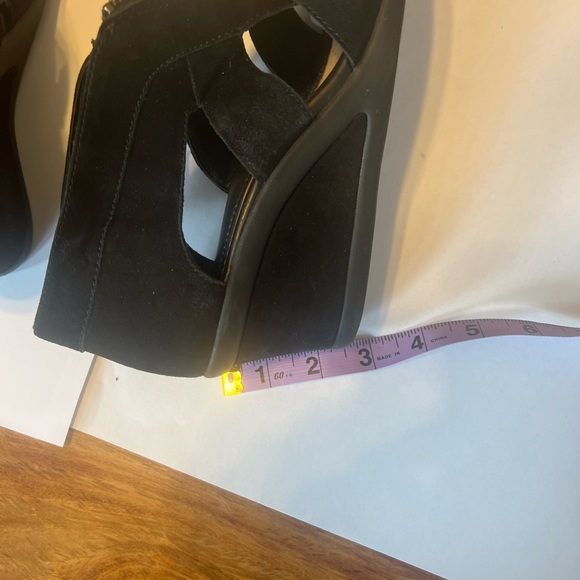 Used once leather Earth sandals size 8 - Picture 9 of 11